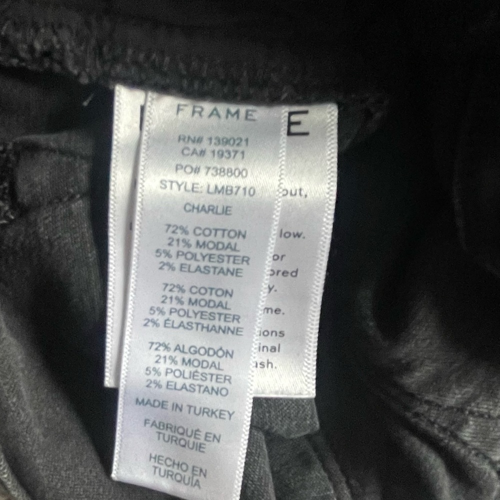 Black Frame Le Mini Boot Jeans - Picture 5 of 5